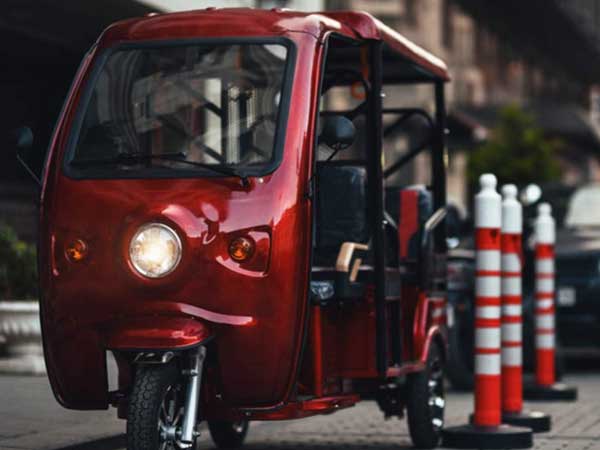 వేరే తయారీదారుల నుండి బ్యాటరీని కొనడం వల్ల వారంటీ సమస్యలు