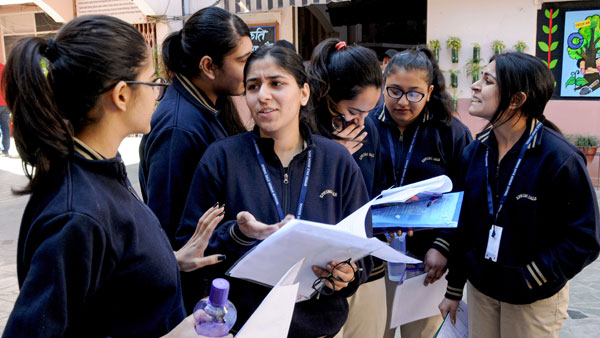 10వ తరగతి, డిగ్రీ, ఇంటర్.. కోట్లాది మందికి ఊరట