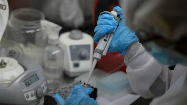 2021 నాటికి వ్యాక్సిన్ ను అందుబాటులోకి తీసుకువచ్చే ఛాన్స్