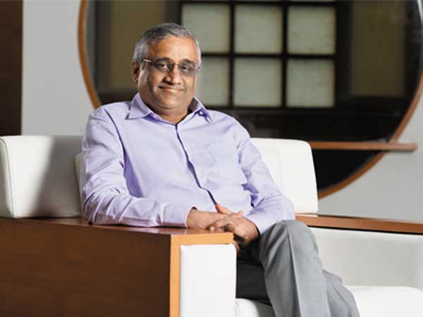 కిషోర్ బియానీ ఇలా ఎదిగారు..