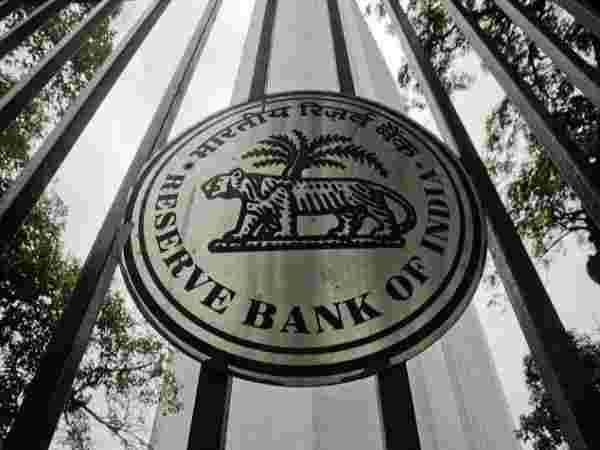 అంచనాలు మిస్