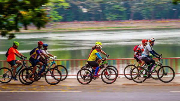 ముందుగా బుక్ చేసుకుంటేనే..