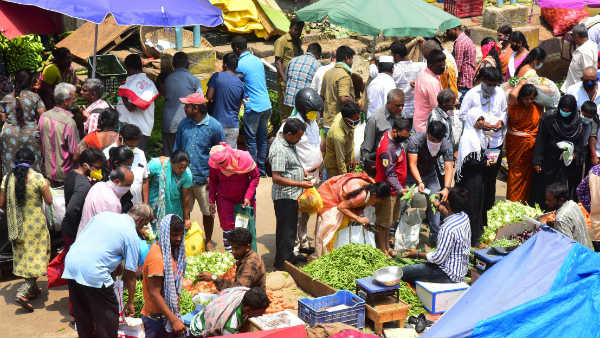 కరోనాకు ముందు ధరలకు ఇప్పుడు ధరలకు బోలెడు వ్యత్యాసం