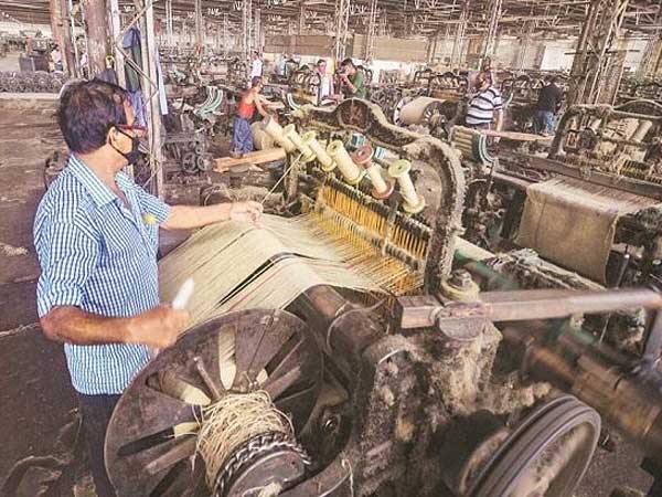 ఆర్థిక పునరుజ్జీవం.. కానీ ఉద్యోగులు పోయాయి