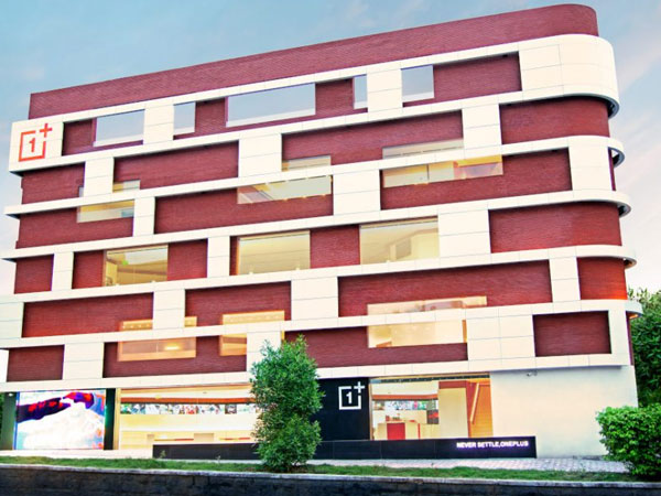 కొత్తగా లాంచ్ చేసిన వన్ ప్లస్ 8T