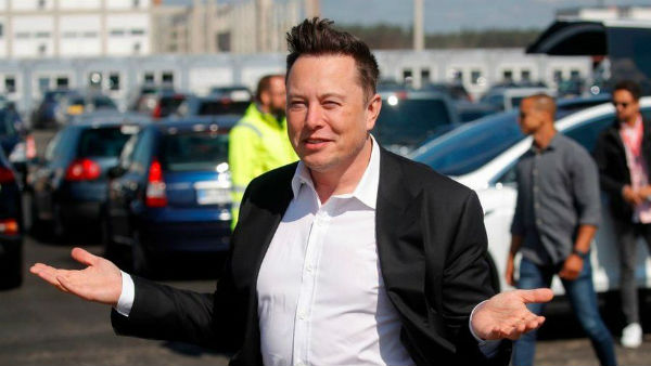 అప్పుడు టెస్లా వ్యాల్యూ 100 బిలియన్ డాలర్లు