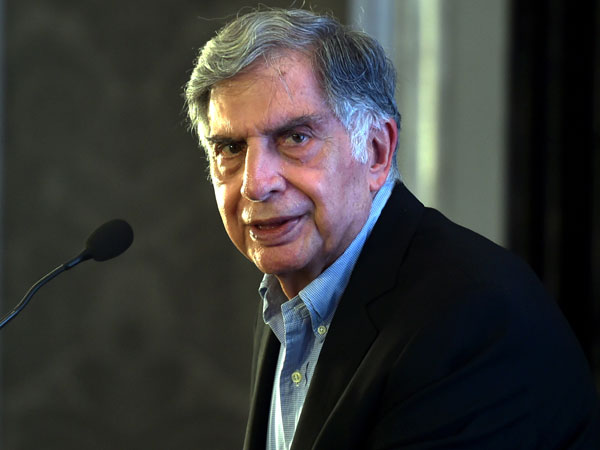 దేశాన్ని ముందుకు నడిపించగల గొప్ప నాయకత్వం మోడీది : రతన్ టాటా