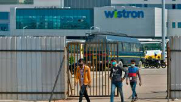 చర్చలు.. దాడి