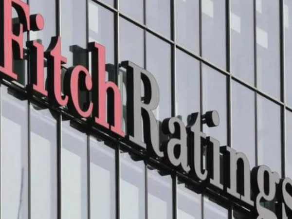 రూపాయి వ్యాల్యూని సవరించిన ఫిచ్