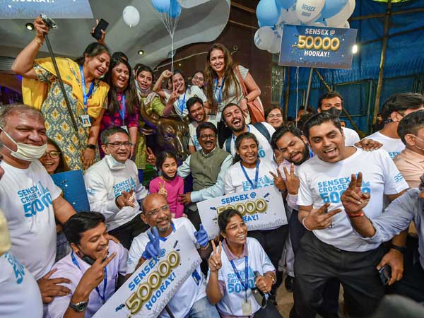 సెన్సెక్స్ మైలురాయి