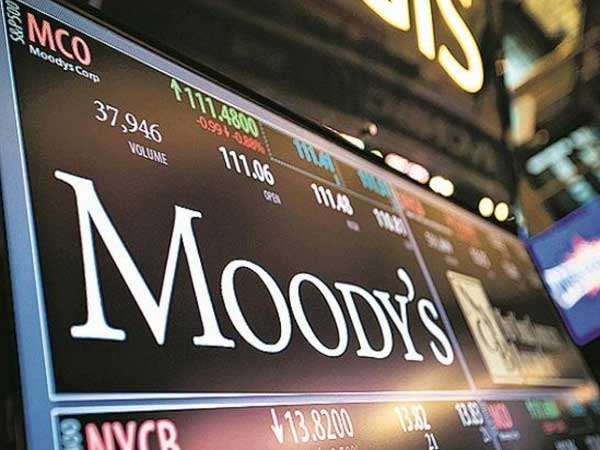 కొంత సానుకూలం...