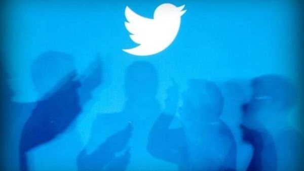 పాకిస్తానీ మద్దతుదారుల ఖాతాలు