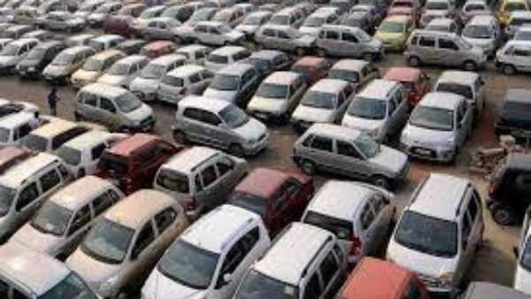  రూ.4 లక్షల లోపు కార్లు