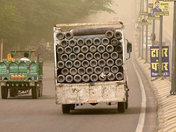 వెంటిలేటర్లపైనా..