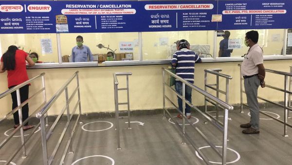  నకిలీల బెడద