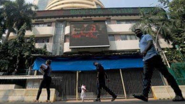 టాప్ టెన్ వరుసగా..