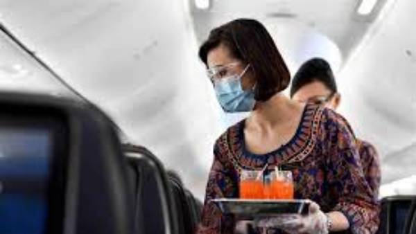 పలు దేశాలు ట్రావెల్ బ్యాన్..