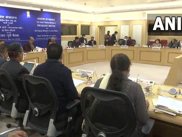 రాష్ట్రాల అవసరాలపై..