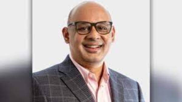 వీయామ్ పగ్గాలు ఈశ్వరన్ చేతికి..