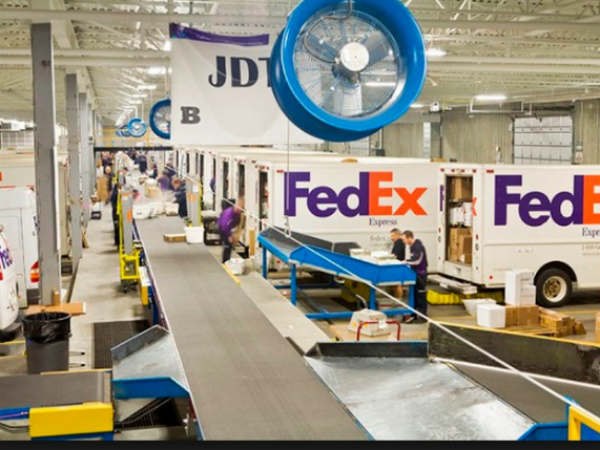 6,00,000 మంది ఉద్యోగులు