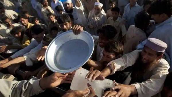 అడుగంటిన మారక నిల్వలు..