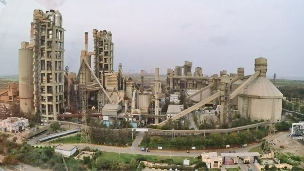 ఆధిపత్యం అల్ట్రాటెక్‌దే..