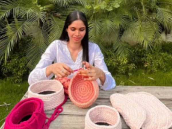  ప్లాస్టిక్ వ్యర్థాల నుంచి ఉత్పత్తులు.