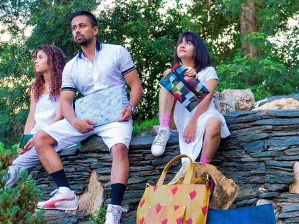  లిఫాఫా ప్రారంభం..