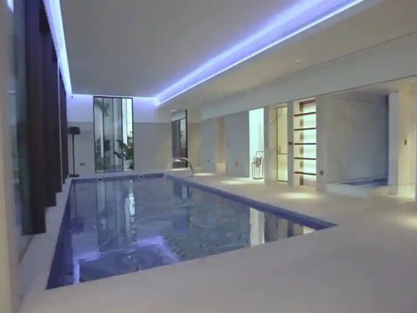 రహస్యంగా డీల్ విషయం..