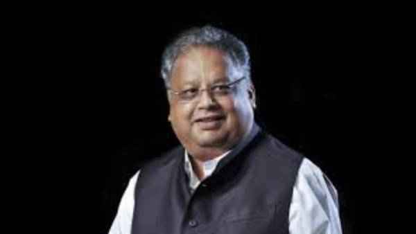 అనేక కంపెనీలకు నేతృత్వం వహిస్తూ.. 