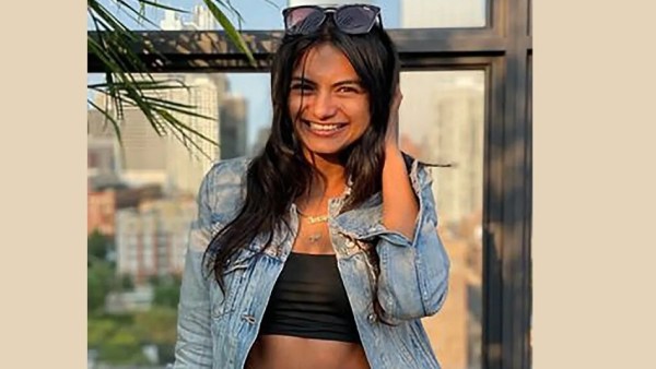 ఆమ్రపాలి ఖాన్..