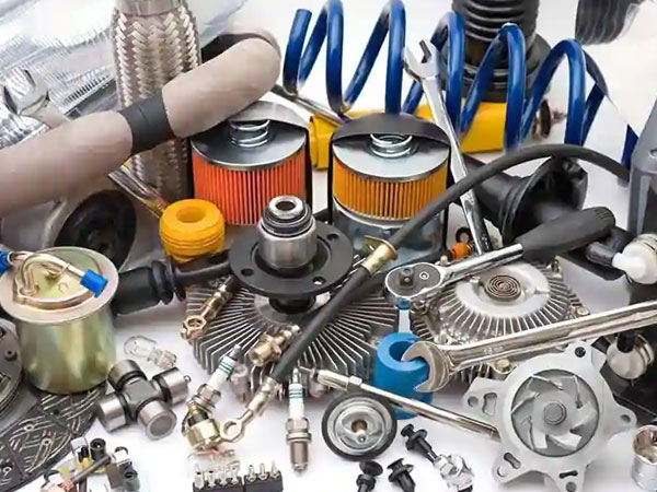 విడిభాగాల వ్యాపారం..