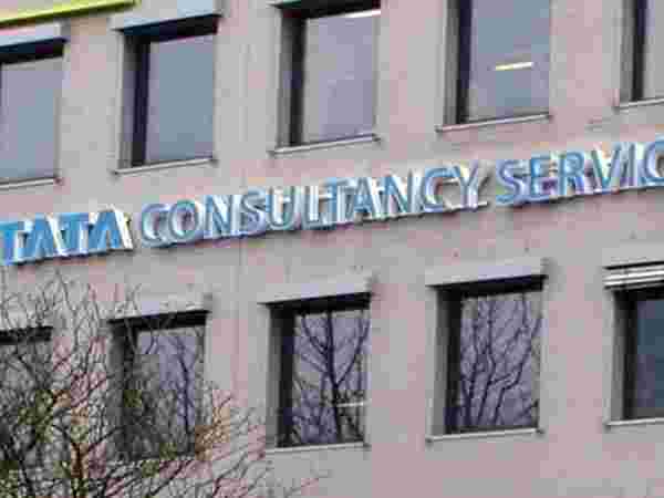 అంచనాలను అందుకుంటూ..