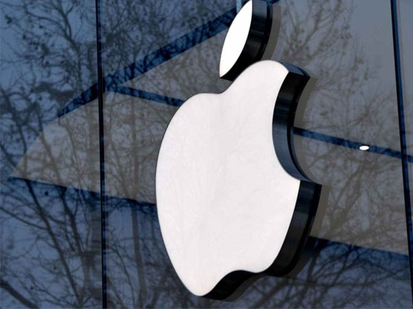 ఆపిల్ ప్రకటనలు..