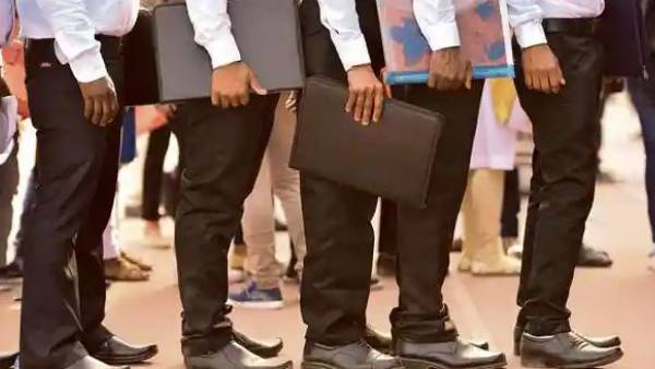 పట్టణ ప్రాంతాల్లో..