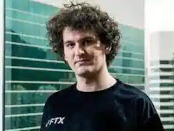 నవంబర్ లో దివాలా..