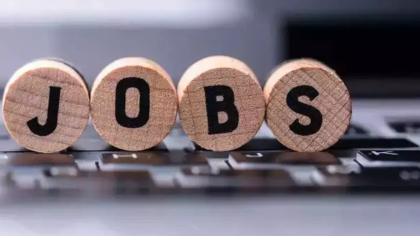 అనేక ఆఫర్లు..