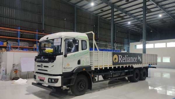 అశోక్ లేలాండ్..