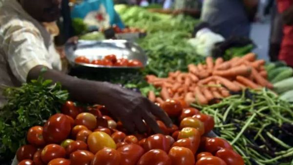 నలభై నెలలుగా లక్ష్యాన్ని మించే..