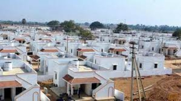 పేదలకు పంచిన భూముల విలువెంత?