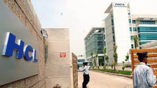  పట్టం కట్టిన S&P: