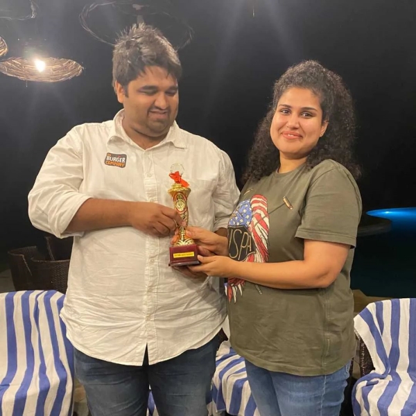 ఆహార రంగంలోకి..