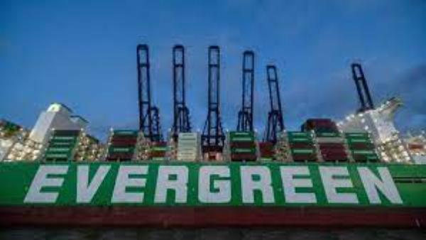 వార్షిక వేతనాలు లక్షల్లోనే..