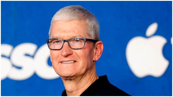 Apple inc ceo tim cook praises chainas innovations