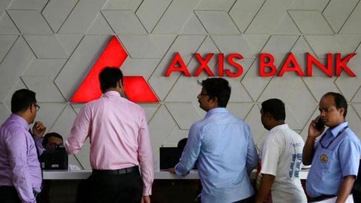  Axis Bank.