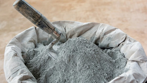 A Crisil report predicts that cement prices will fall this year