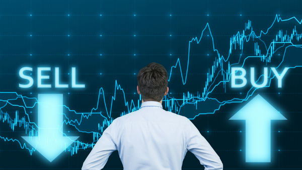 stock market indices sensex, nifty trading in loses after flat start