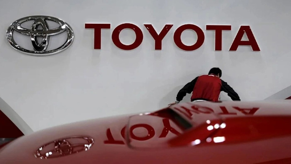 Toyota plans to introduce 1k kms range EV battery