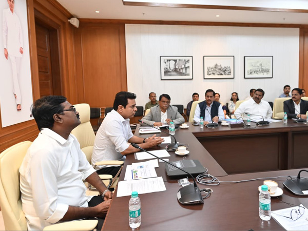 Telangana to introduce Common Mobility Card next month