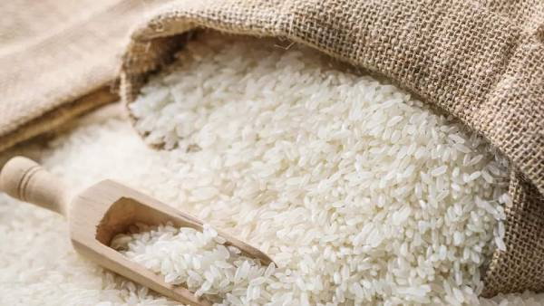 NRIs buying dozens of rice bags in us stores amid India bans rice exports NRIs buying dozens of rice bags in us stores amid India bans rice exports